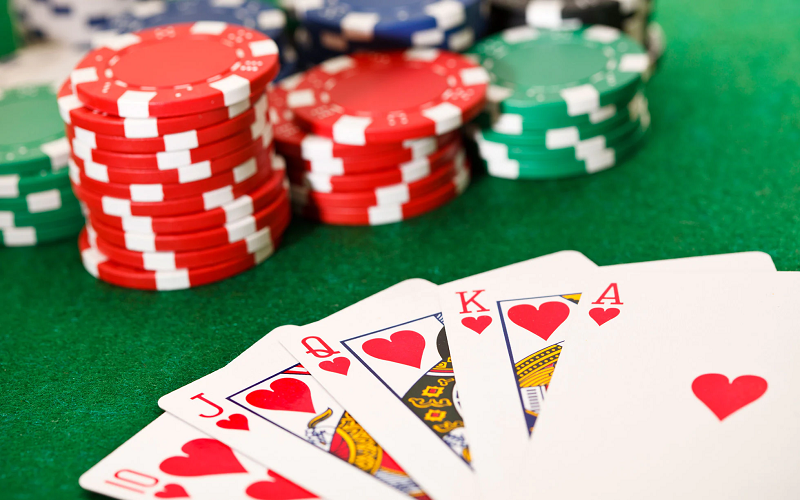 Bài Poker là gì? Bí quyết chơi Poker kiếm được tiền